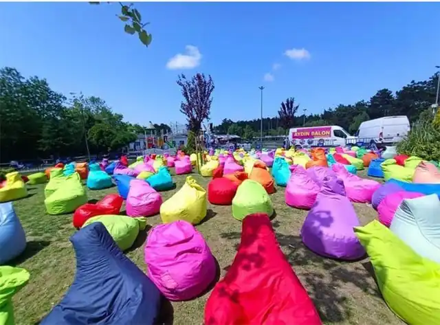 Armut Minder Kiralama | Festival için Armut Koltuk Kiralama galeri fotoğrafı 1