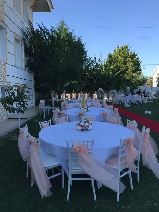 Bahçede Düğün ve Nikah Organizasyonu | Zirve Organizasyon