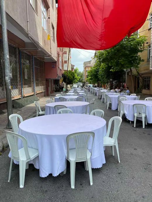 Ramazanda İftar İçin Masa Sandalye Kiralama